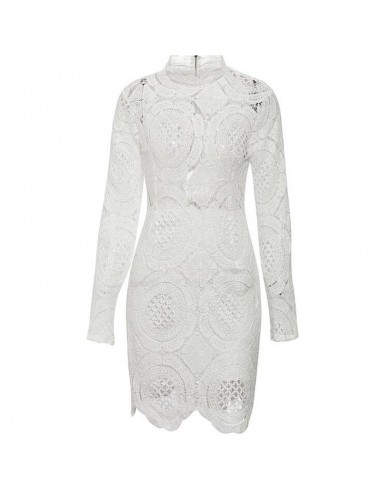 Robe Dentelle Blanche Moulante les ligaments