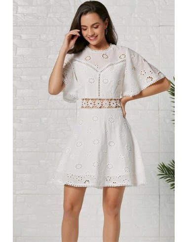 Robe Blanche Broderie de la marque